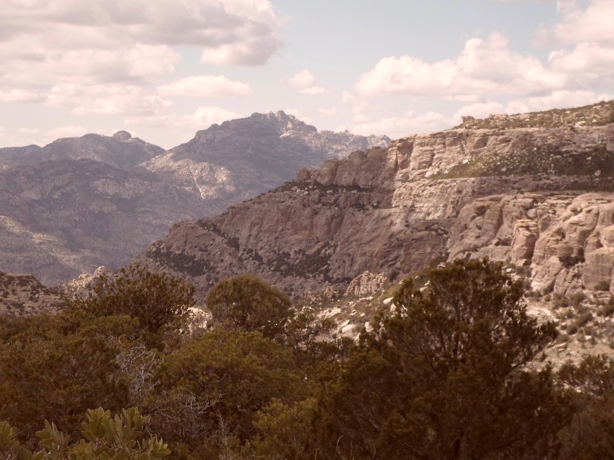 Southern Arizona with DigiCams — Mountains, Deserts &&nbsp;Tombstone